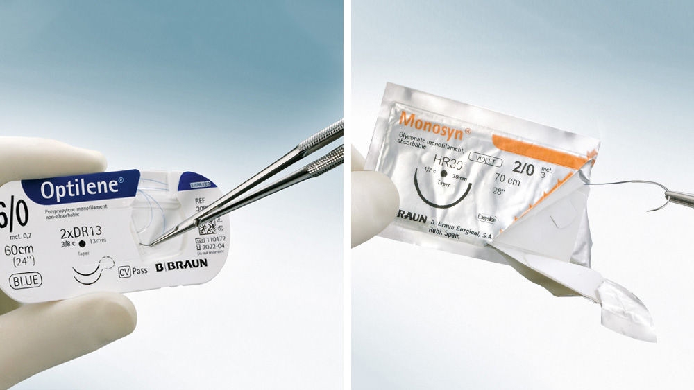 Nebeneinander dargestellte Bilder von behandschuhten Händen, die Nahtmaterialverpackungen handhaben. Das linke Bild zeigt eine Pinzette, die eine blaue Optilene® 6/0 Naht aus einer transparenten Blisterverpackung entnimmt, und das rechte Bild zeigt eine Monosyn® 2/0 Naht beim Öffnen, wobei der Nahtfaden teilweise aus der Verpackung herausgezogen ist, vor einem hellblauen Hintergrund.